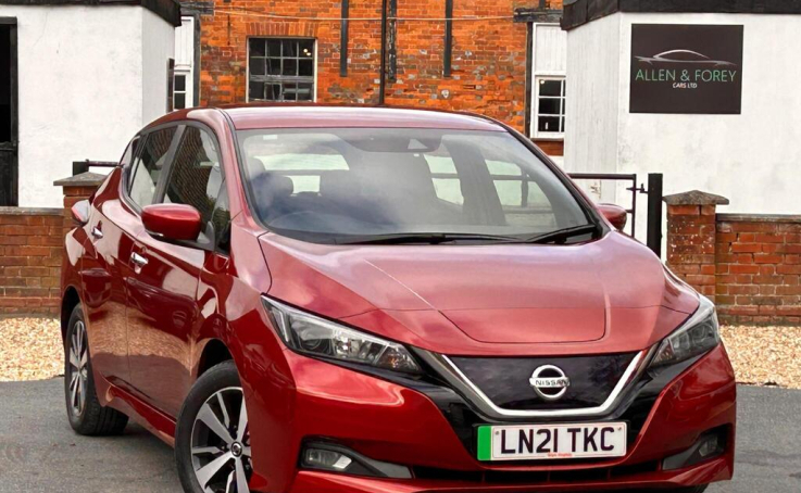 Nissan Leaf 40kWh Acenta Auto 5dr